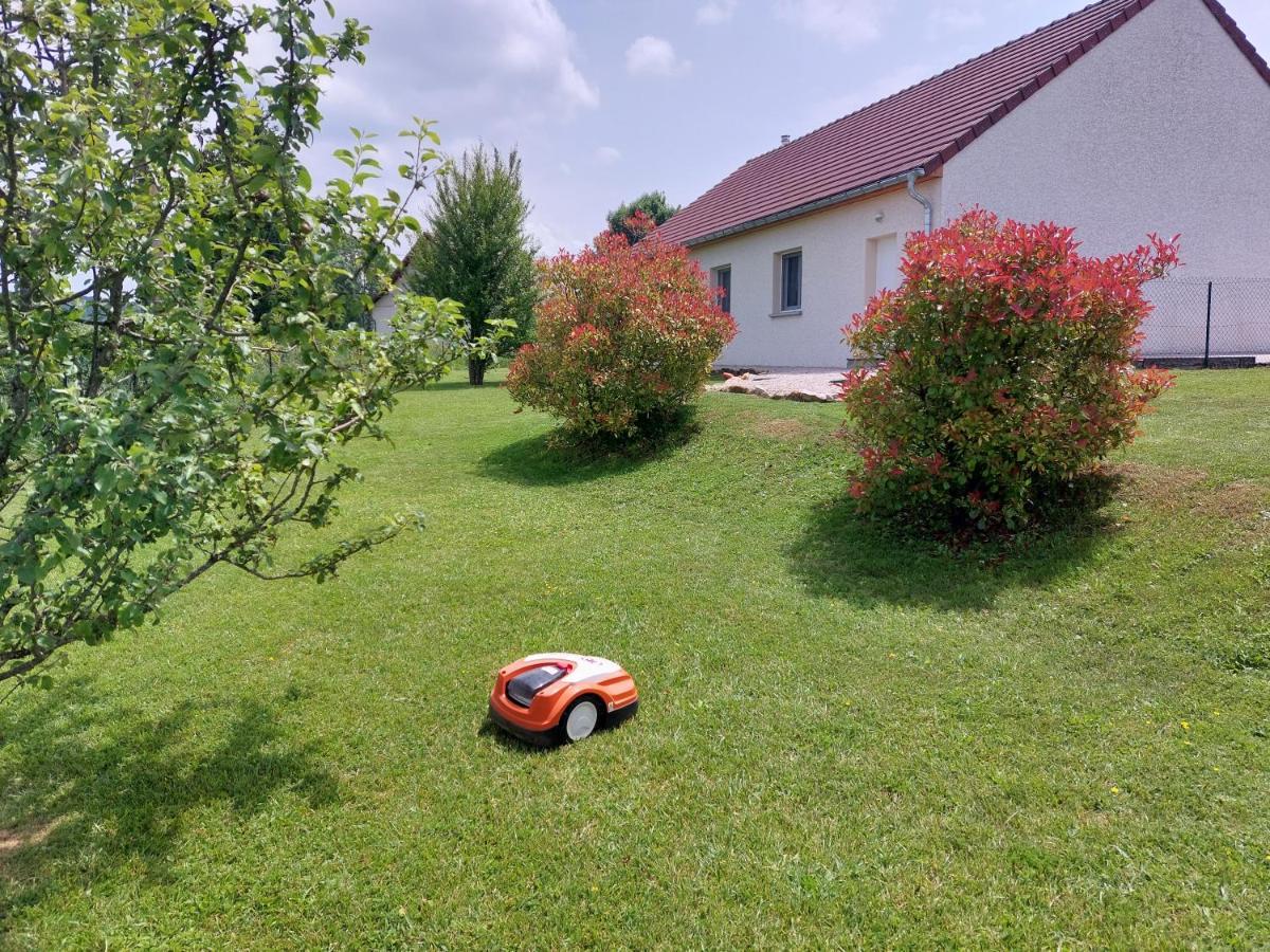 Entre Lacs Et Montagnes , Maison Individuelle,Lits Prepares, Parking Et Menage Inclus Baresia-sur-l'Ain Exterior foto