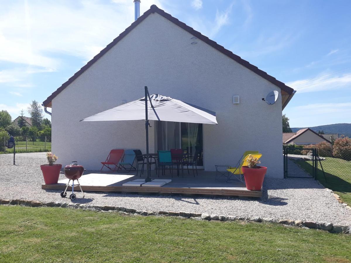 Entre Lacs Et Montagnes , Maison Individuelle,Lits Prepares, Parking Et Menage Inclus Baresia-sur-l'Ain Exterior foto